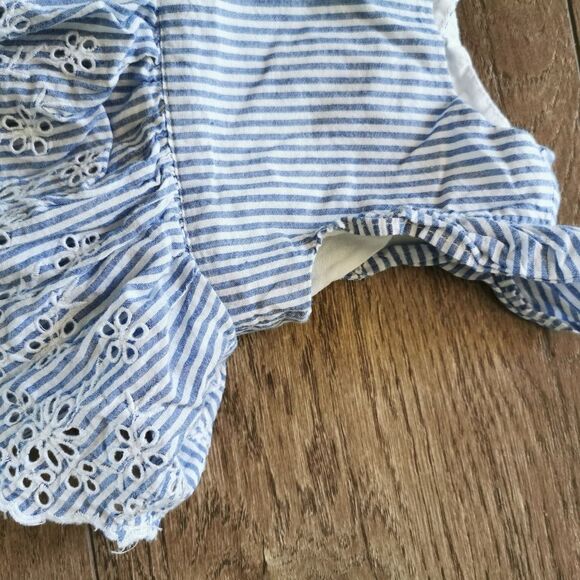 2/$20 Gap baby girl summer dress 3-6 M - Picture 2 of 4